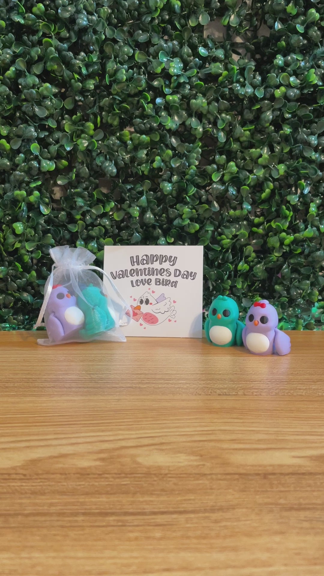3D printed love birds for valentines day gift